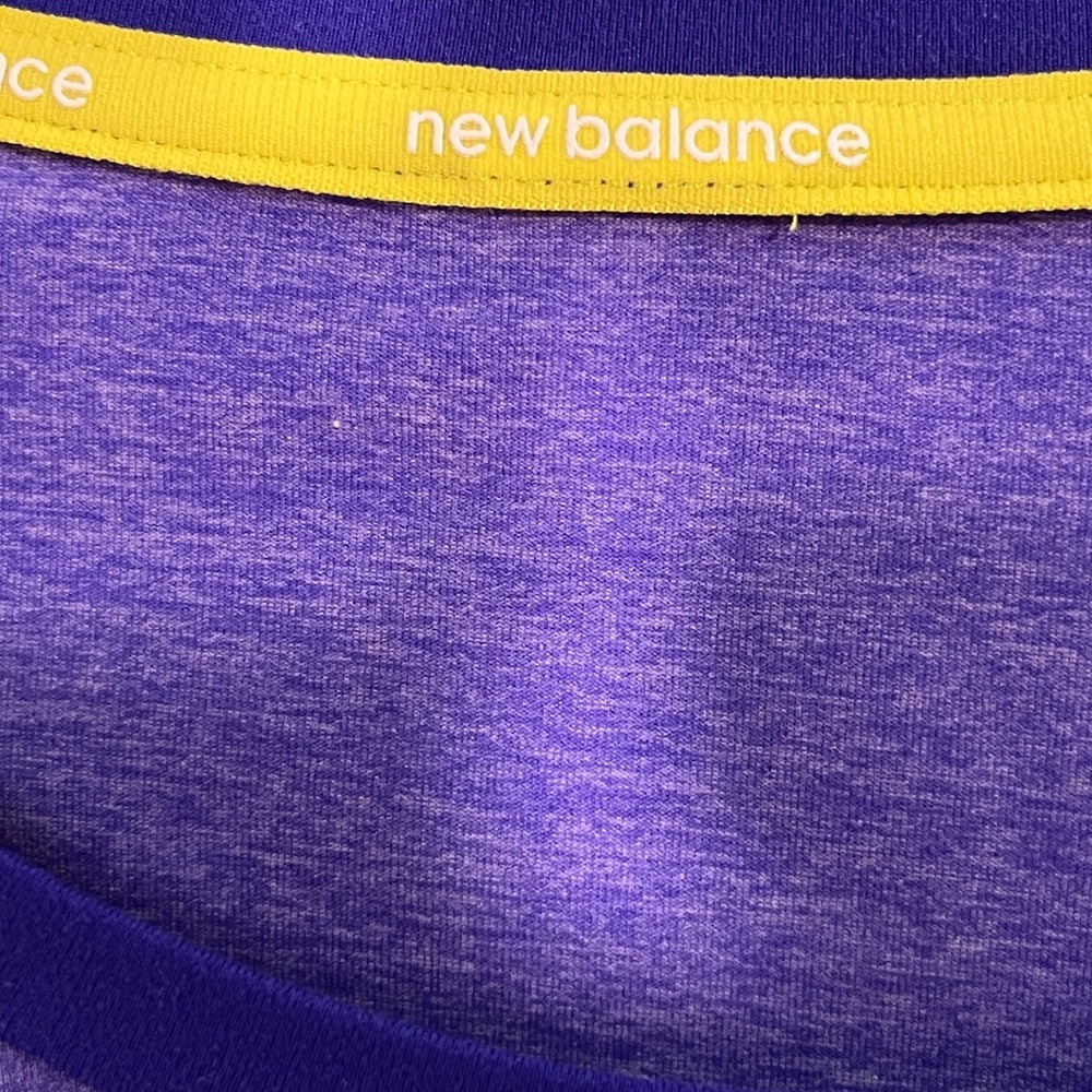 New Balance Fitness Top - Picture 4 of 5